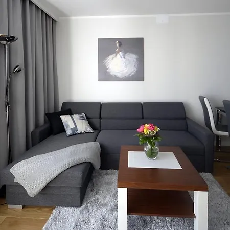 Przystanek Centrum Premium, parking Free, ekspres *